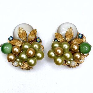 Vintage 1950s Mid-Century Cluster Clip-On Earrings Faux Pearl Grape Clusters